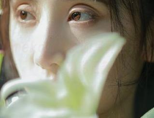 沉浸在Umeko J少女的写真世界，最新作品集精彩更新